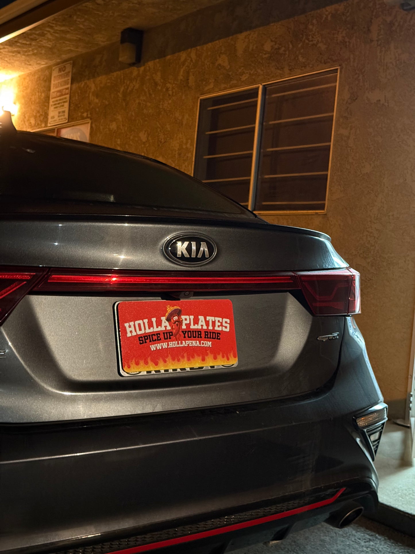 Ranfla Plates (Magnet Snaps to Plate)