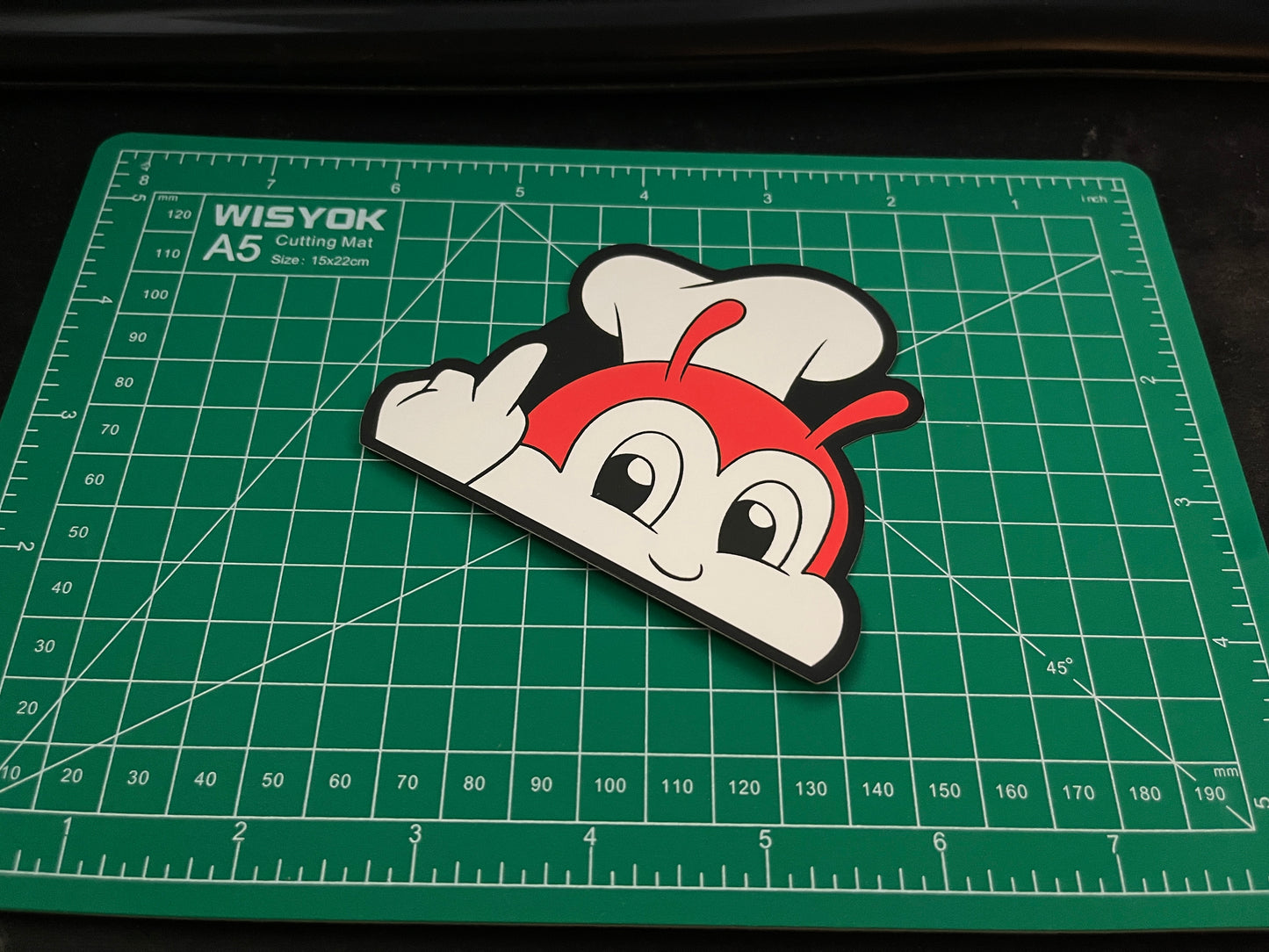 The Filipino Bee Peaker